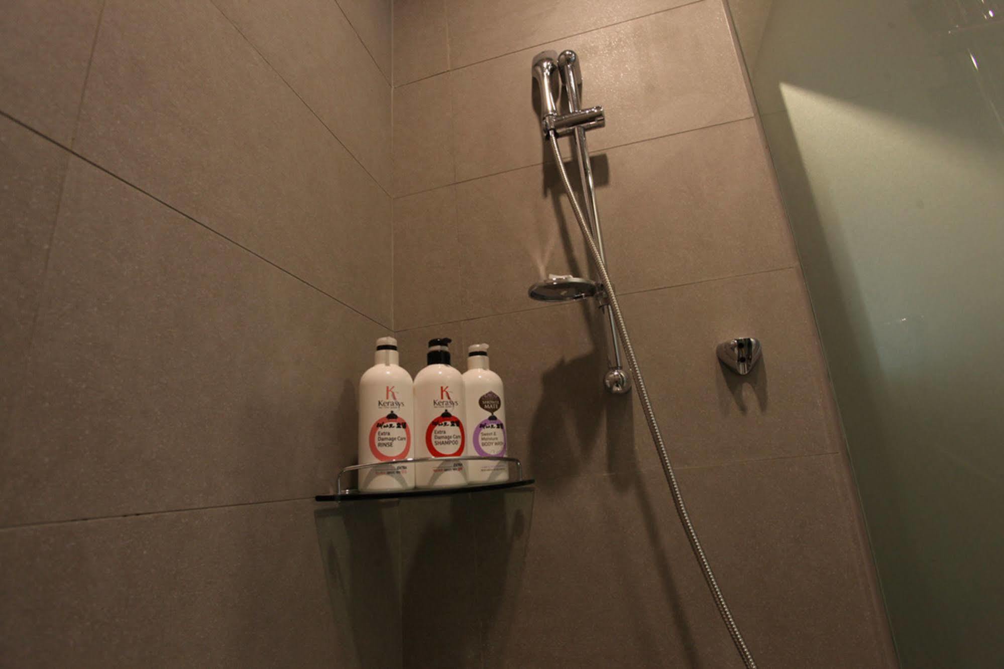 Drive In Hotel Tiamo Pocheon Εξωτερικό φωτογραφία