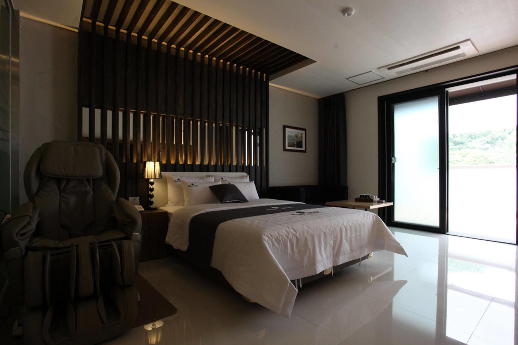 Drive In Hotel Tiamo Pocheon Εξωτερικό φωτογραφία
