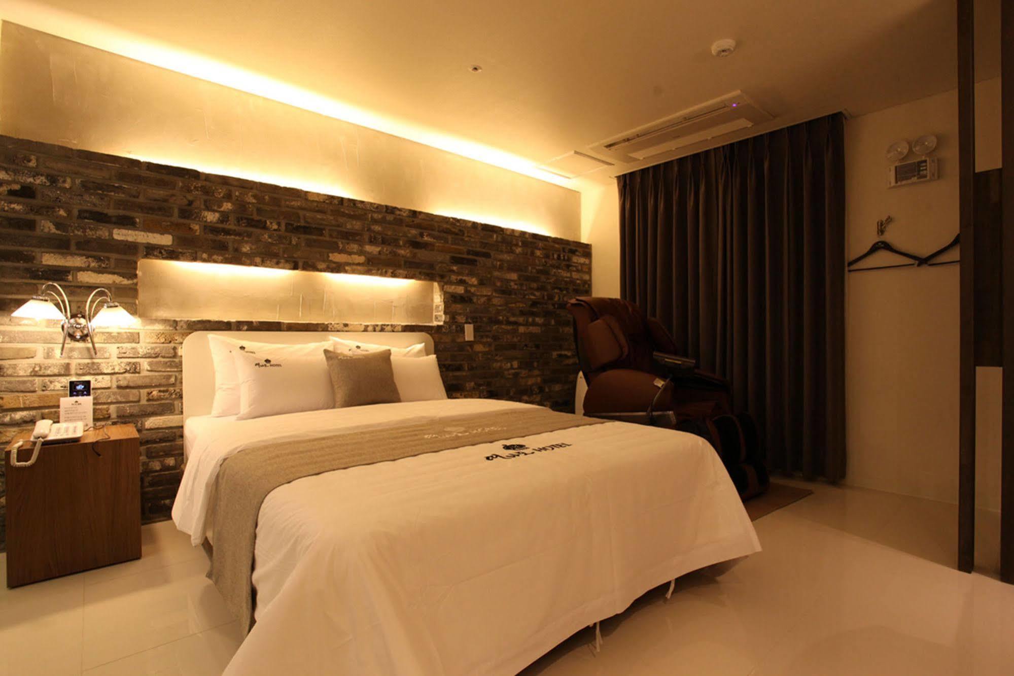 Drive In Hotel Tiamo Pocheon Εξωτερικό φωτογραφία